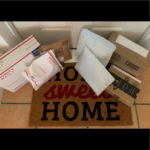 🦋 FLORIDA GIRL 🦋 - Picture 2 of 4